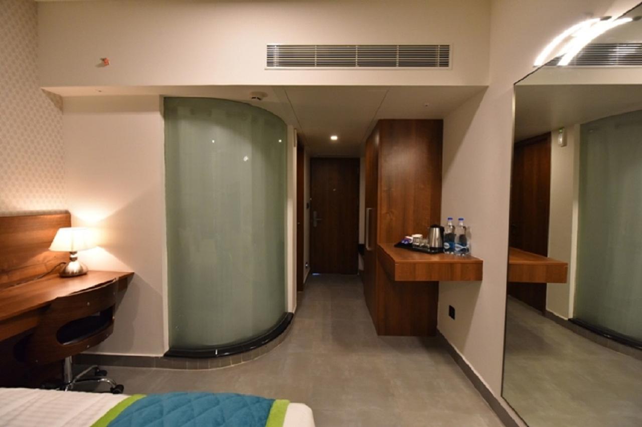 Vivid A Boutique Hotel Tiruchirappalli Eksteriør bilde