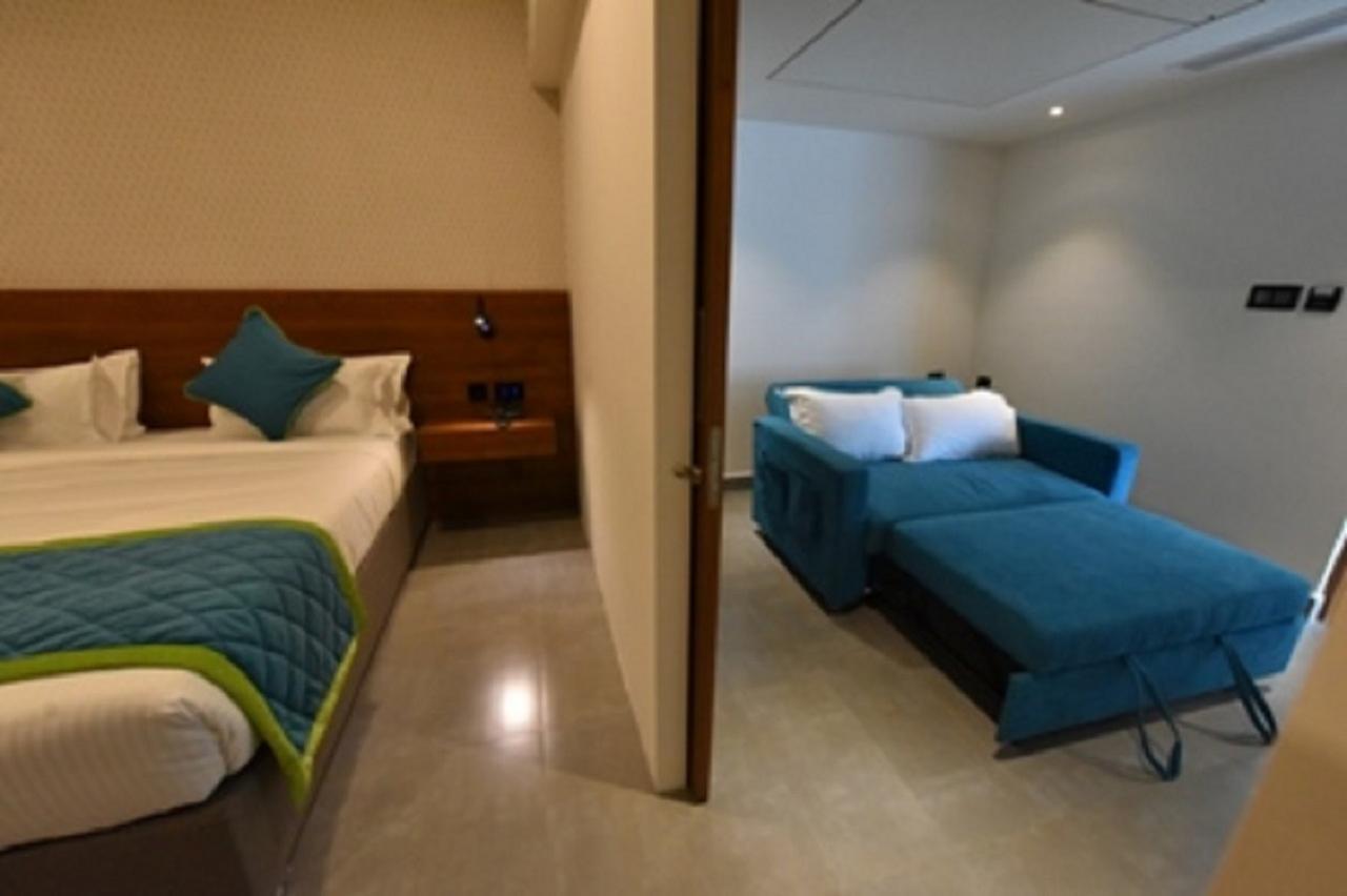 Vivid A Boutique Hotel Tiruchirappalli Eksteriør bilde