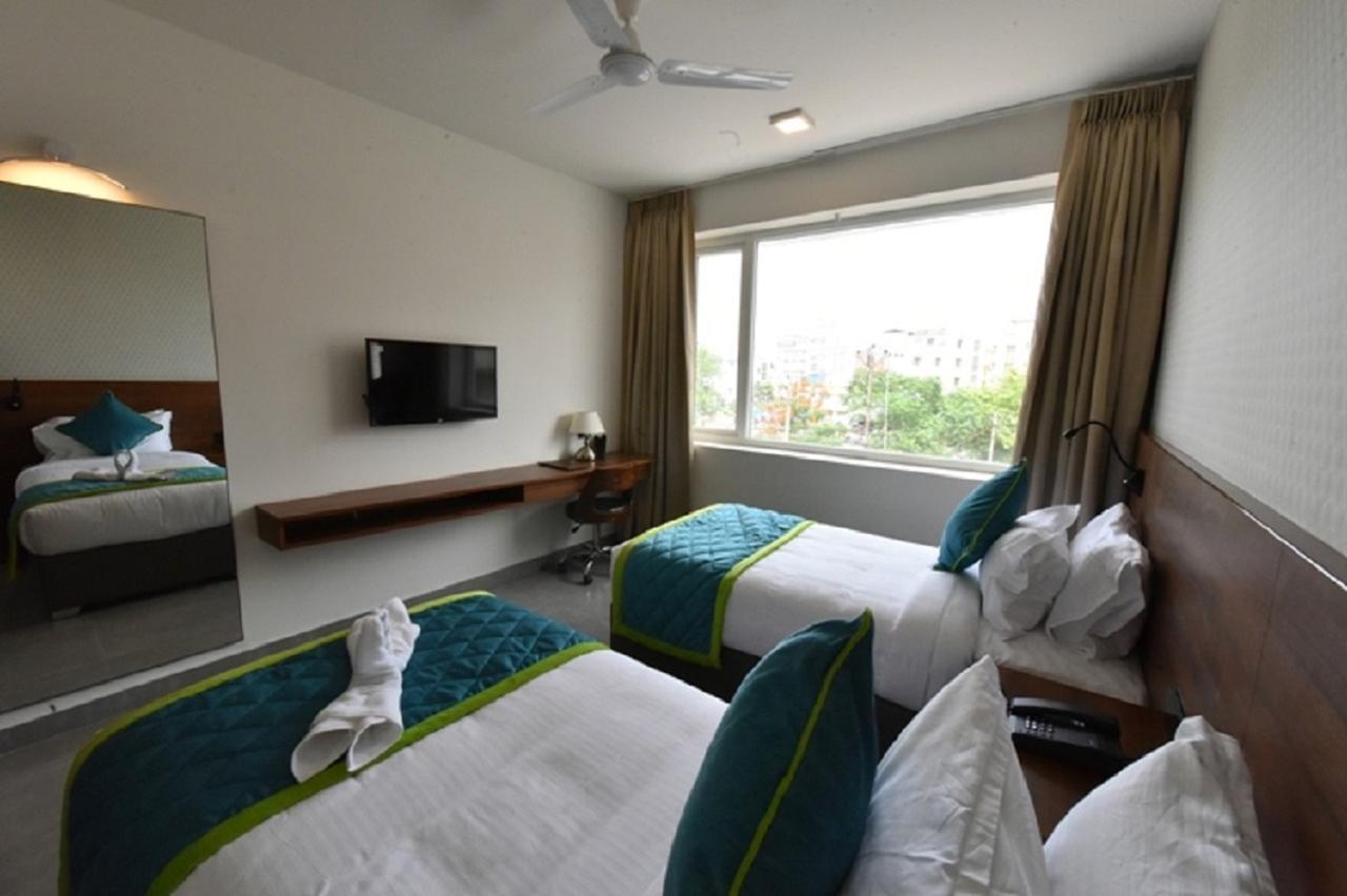 Vivid A Boutique Hotel Tiruchirappalli Eksteriør bilde