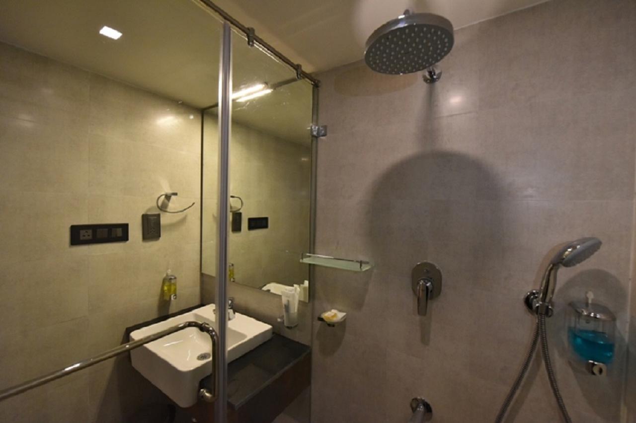 Vivid A Boutique Hotel Tiruchirappalli Eksteriør bilde