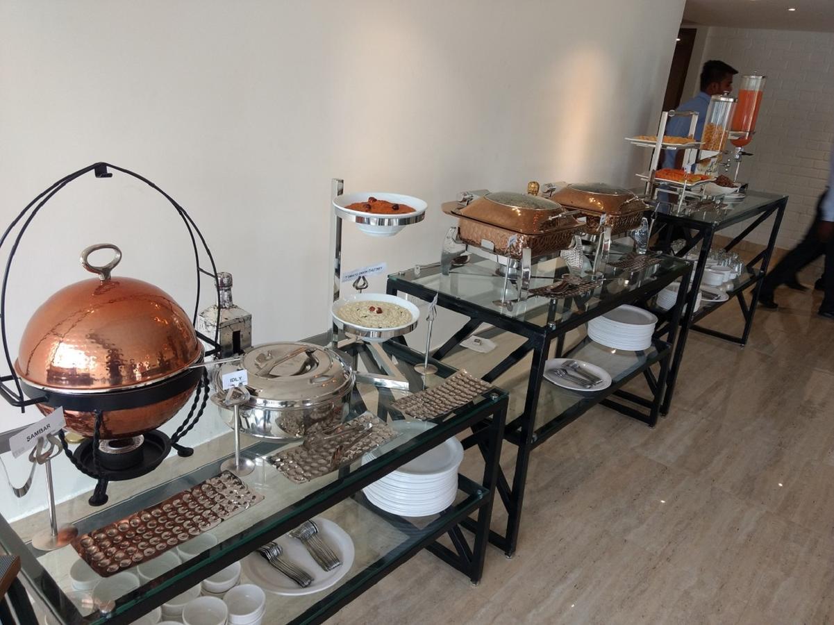 Vivid A Boutique Hotel Tiruchirappalli Eksteriør bilde