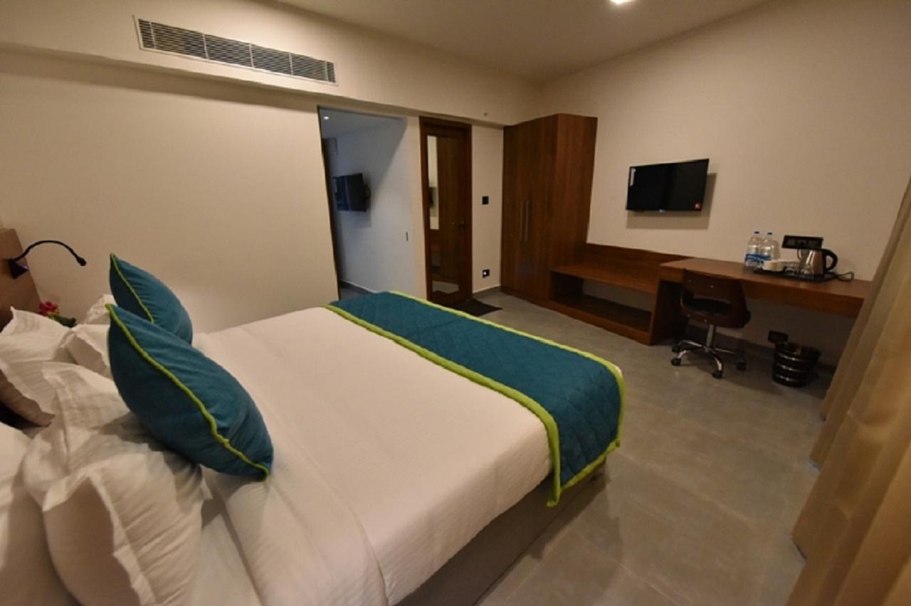 Vivid A Boutique Hotel Tiruchirappalli Eksteriør bilde